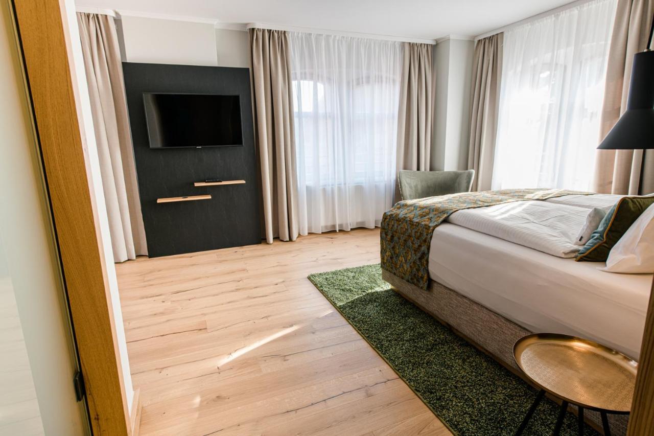 פרייבורג Weinhotel Freylich Zahn מראה חיצוני תמונה