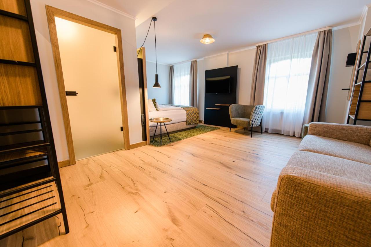 פרייבורג Weinhotel Freylich Zahn מראה חיצוני תמונה